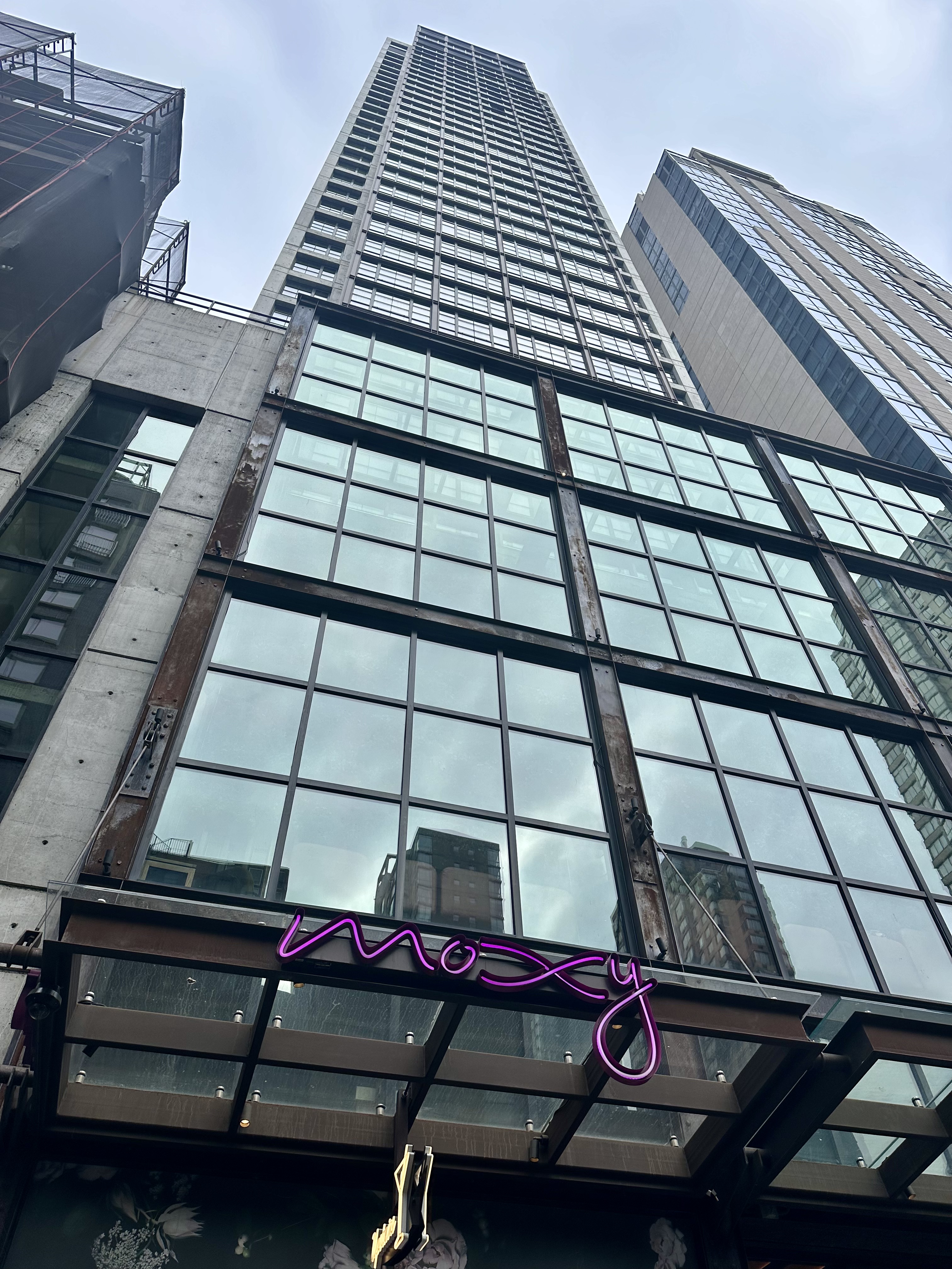 New York City Hotels: The Moxy