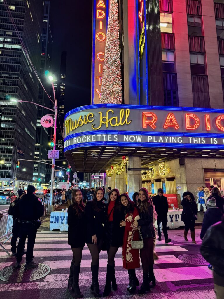 A Night Seeing the Rockettes: The Ultimate Guide to a Festive Evening in NYC