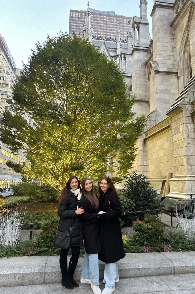 The Perfect Christmas Girls Weekend in NYC Itinerary 