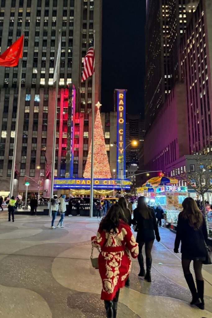 The Perfect Christmas Girls Weekend in NYC Itinerary 