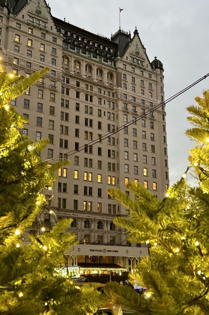 The Perfect Christmas Girls Weekend in NYC Itinerary 