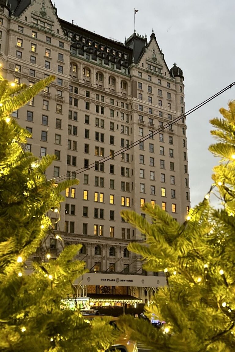 The Perfect Christmas Girls Weekend in NYC Itinerary 