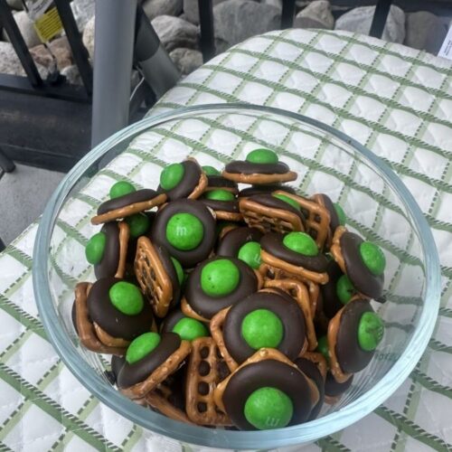 St. Patricks Day Pretzel Candies