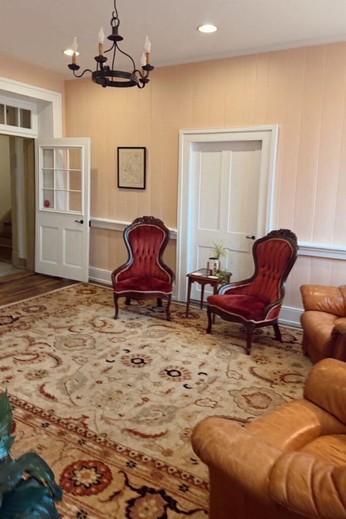 A Stay at the Thomas Rose Inn: A Charming Boutique Hotel in Historic Lewisburg, West Virginia
